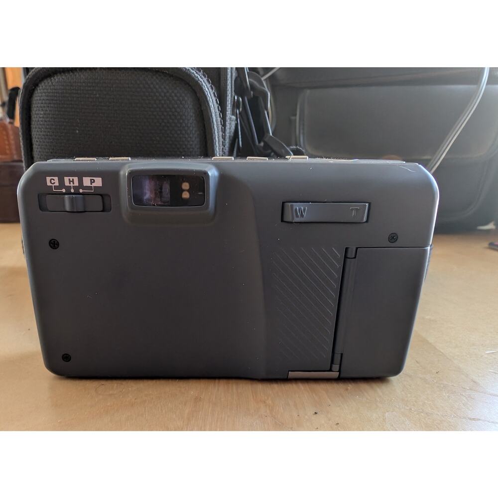 🌼Samsung Impax 200i Camera - Picture 2 of 4